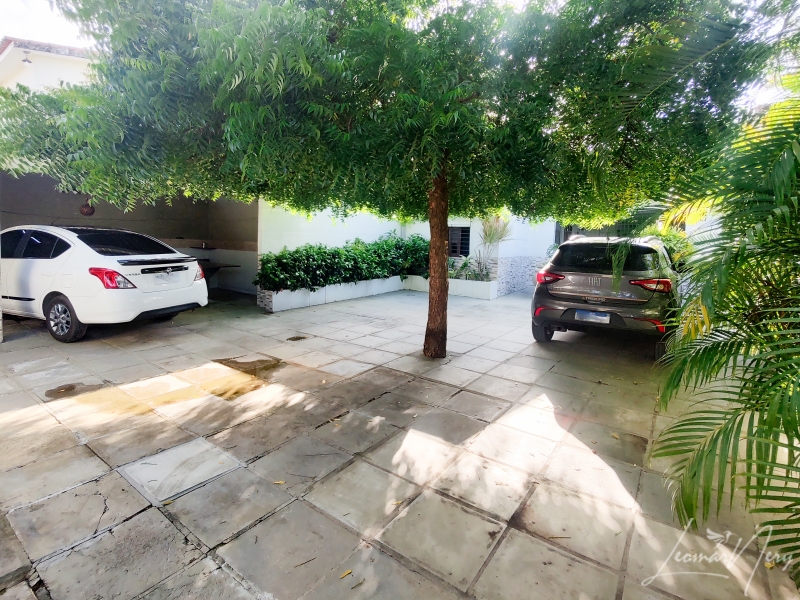 Sobrado, 3 quartos, 360 m² - Foto 2