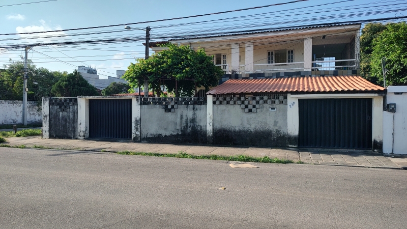 Sobrado, 5 quartos, 268 m² - Foto 2
